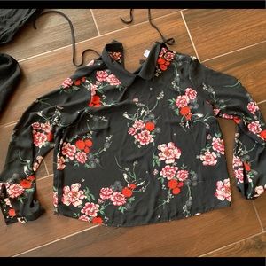H&M Black long sleeve floral top